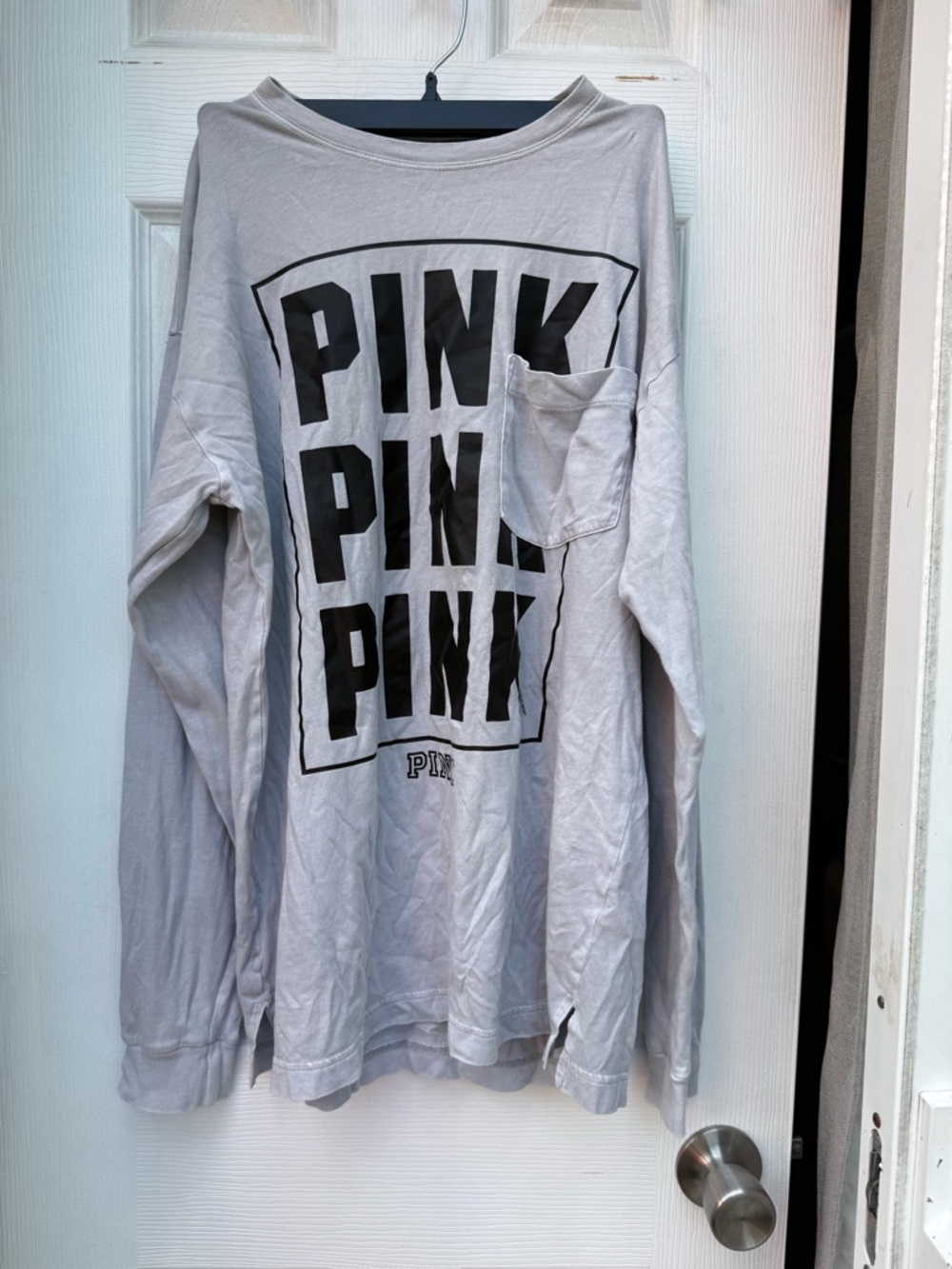 PINK Victoria's Secret Light Gray Long Sleeve Tee with Black Logo Pocket